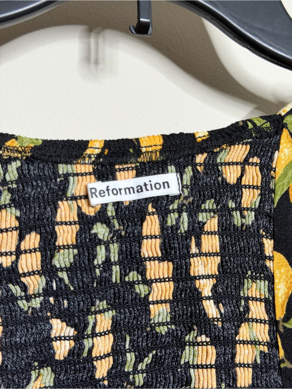 Reformation Cave Top Lemon Drop - Picture 6 of 8